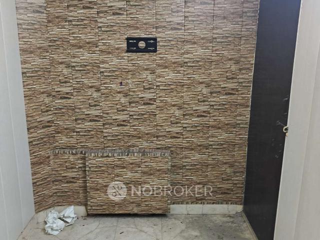 Flat for sale in West Delhi, Deri