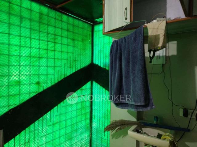 Flat for rent in South West Delhi, Deri