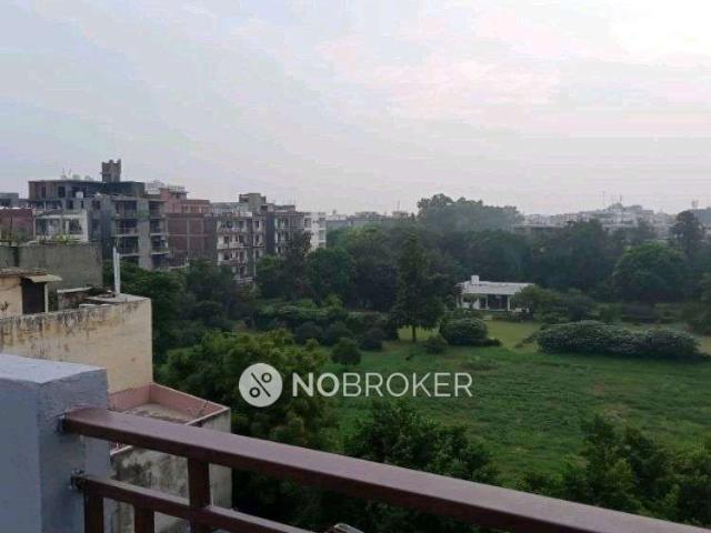 Flat for rent in South Delhi, Deri