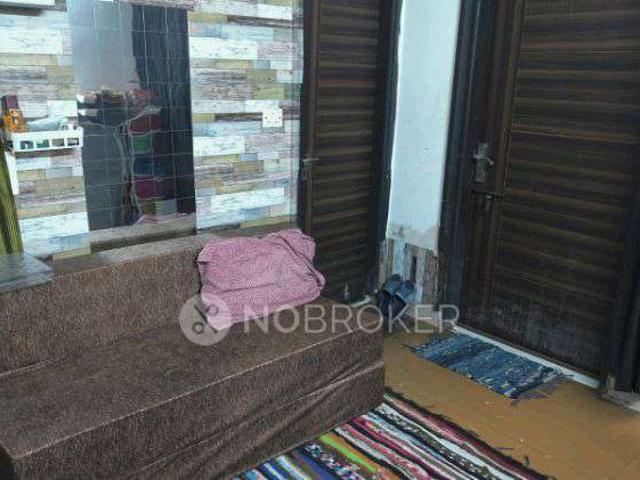 Flat for rent in South Delhi, Deri
