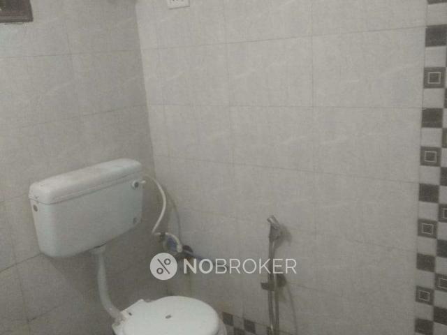 Flat for rent in South Delhi, Deri