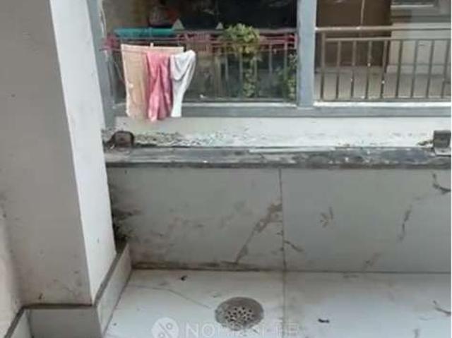 Flat for rent in South Delhi, Deri
