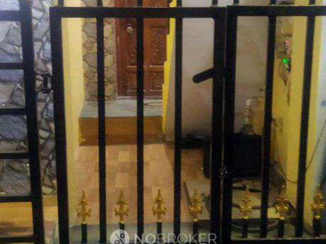 Flat for rent in Poona, National Capital Territory Of Delhi