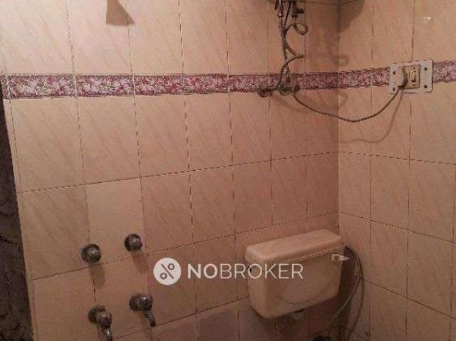 Flat for rent in Deri