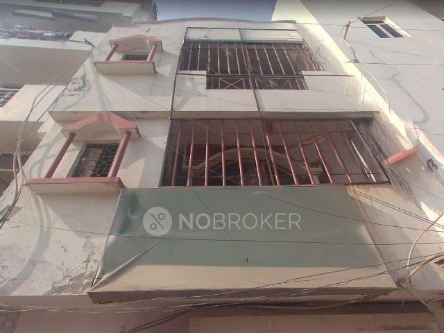 Flat for sale in West Delhi, Deri