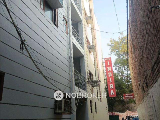 Flat for sale in South Delhi, Deri