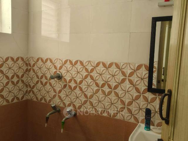 Flat for sale in Adyar, Tamil Nadu