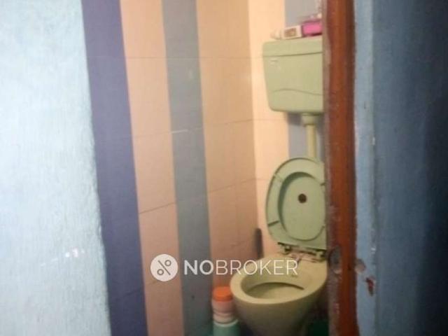 Flat for rent in North West Delhi, Deri