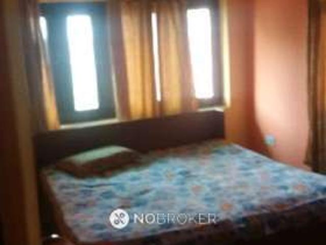 Flat for rent in East Delhi, Deri