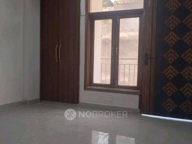 Flat for rent in South Delhi, Deri