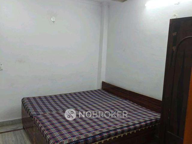 Flat for sale in South West Delhi, Deri
