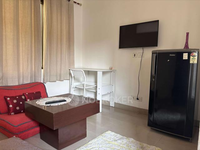 Flat for rent in Sector 7, Gurugram