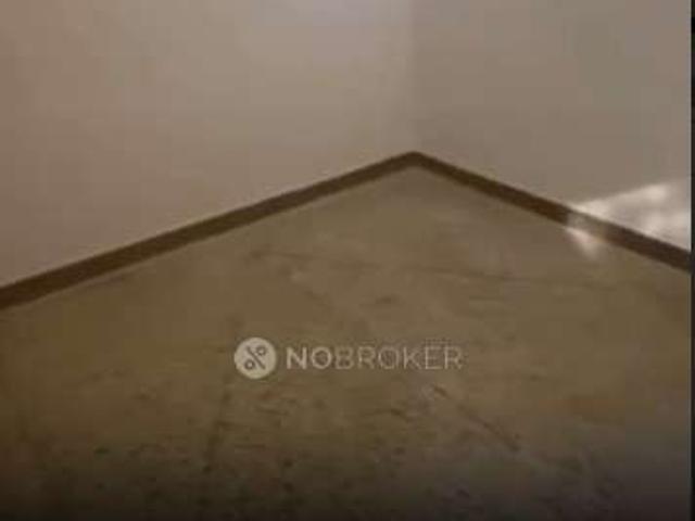 Flat for rent in Deri