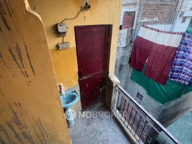 Flat for rent in Deri