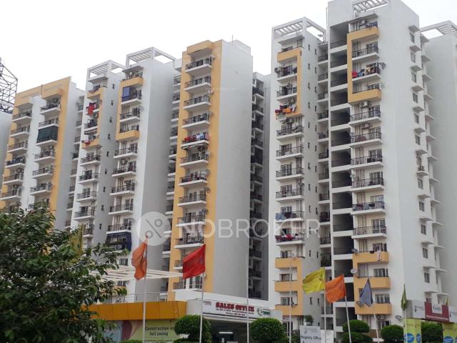 Flat for rent in Sector 64, Noida