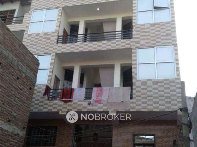 Flat for rent in Hariana