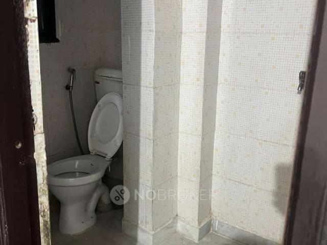 Flat for rent in Deri