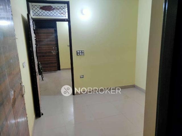 Flat for rent in West Delhi, Deri