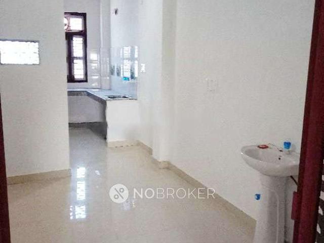 Flat for rent in South West Delhi, Deri