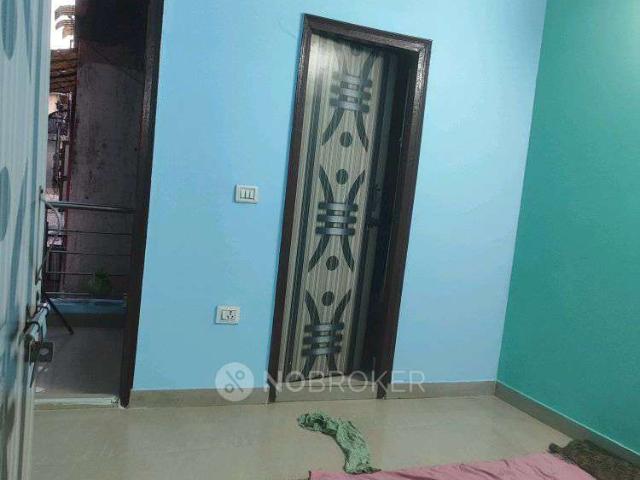 Flat for rent in South Delhi, Deri