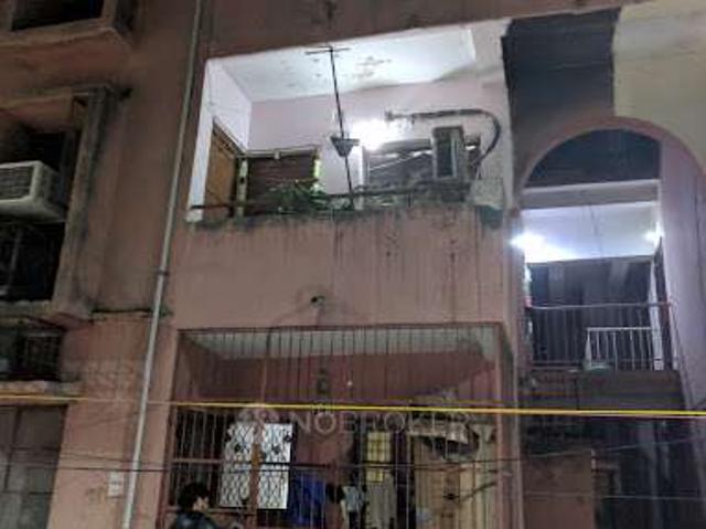 Flat for sale in South West Delhi, Deri
