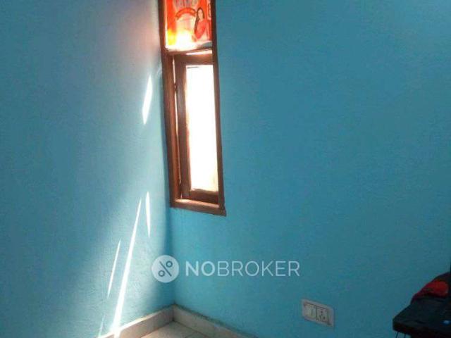 Flat for rent in West Delhi, Deri
