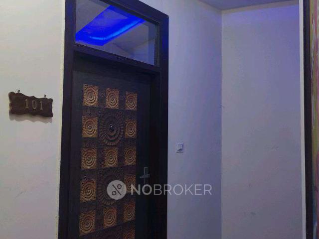 Flat for rent in Paschim Vihar, Delhi
