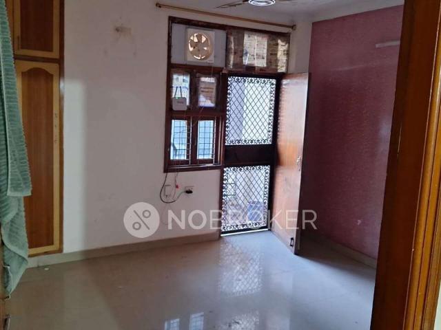 Flat for sale in Dwarka, Delhi