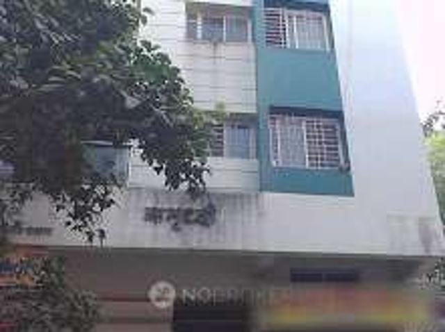 Flat for sale in Ganesh Peth, Pune