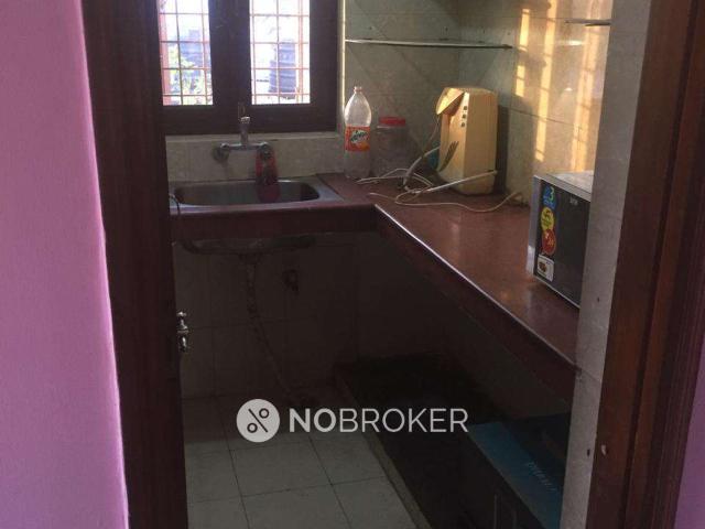 Flat for rent in Deri