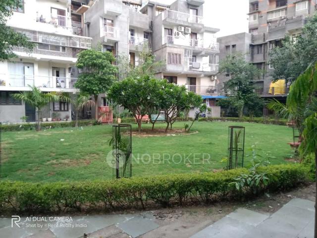 Flat for rent in Deri