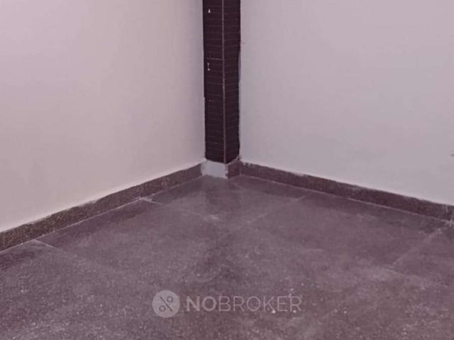 Flat for rent in South Delhi, Deri
