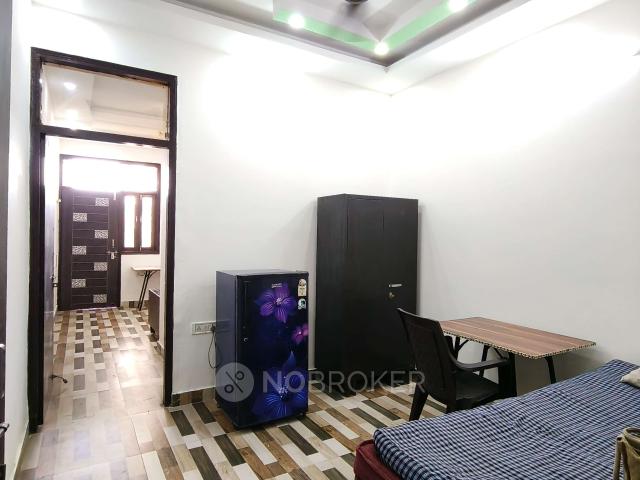 Flat for rent in West Delhi, Deri