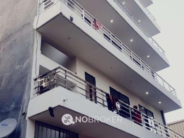 Flat for rent in Hariana