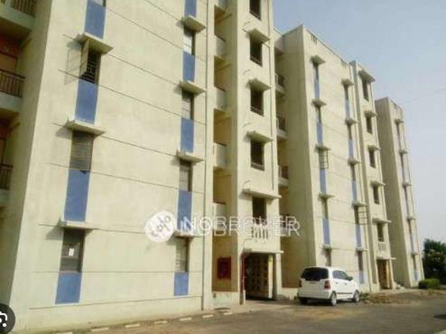 Flat for sale in North Delhi, Deri