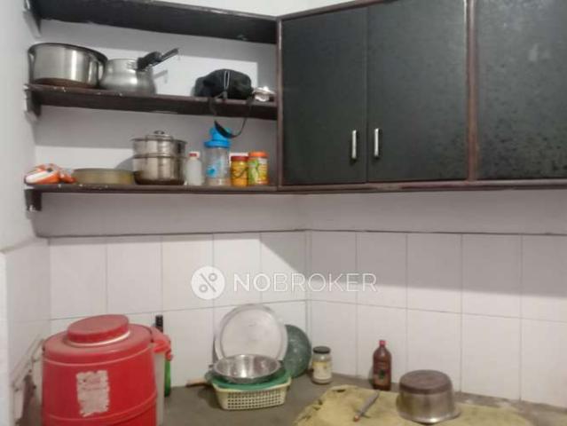 Flat for sale in South West Delhi, Deri