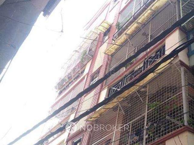 Flat for rent in Deri