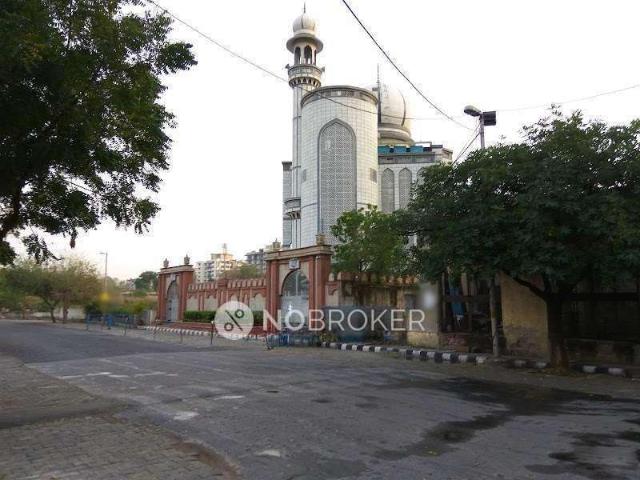 Flat for rent in West Delhi, Deri
