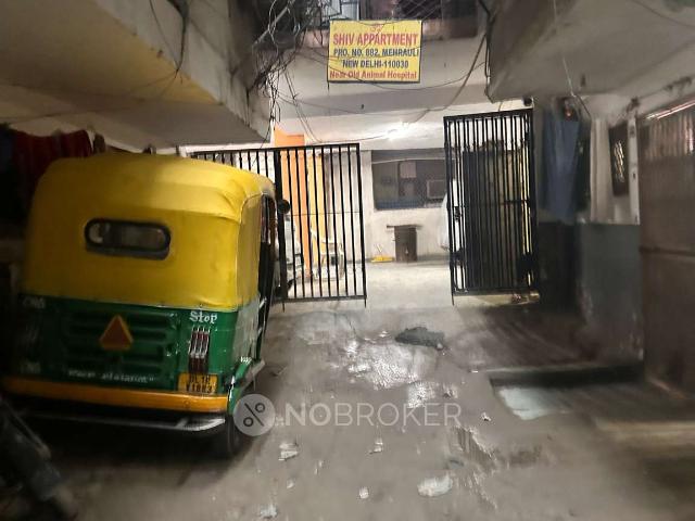 Flat for rent in South Delhi, Deri