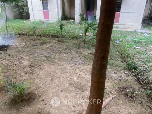 Flat for sale in Rohini, Delhi