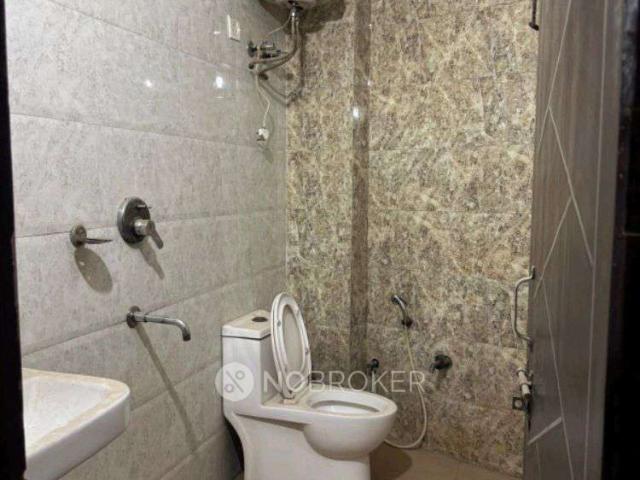 Flat for sale in Hariana