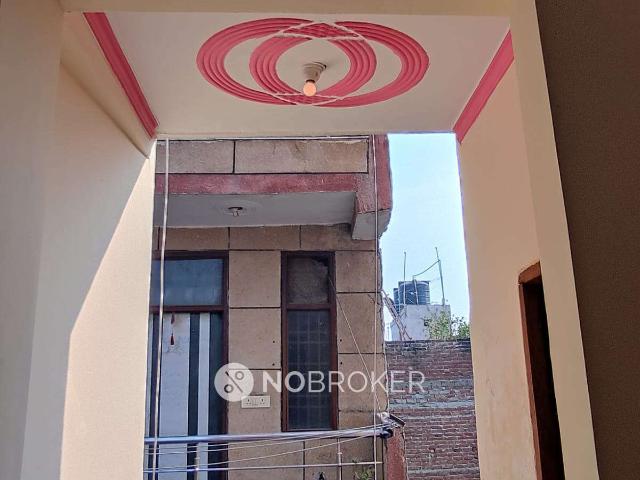 Flat for rent in Deri