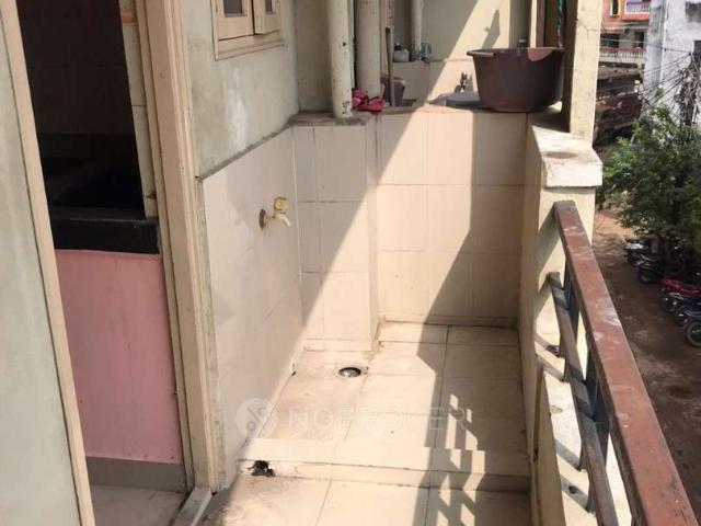 Flat for rent in Haidarabad, Telangana