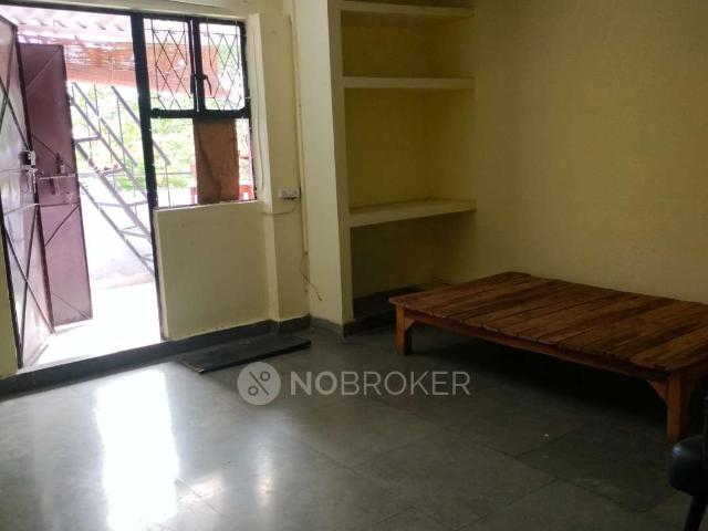 Flat for rent in Deri