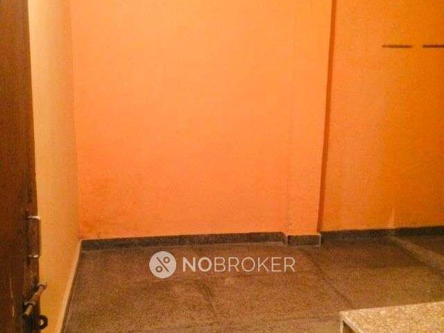 Flat for rent in North West Delhi, Deri