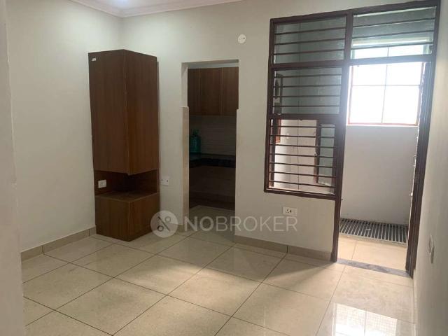 Flat for rent in Hariana