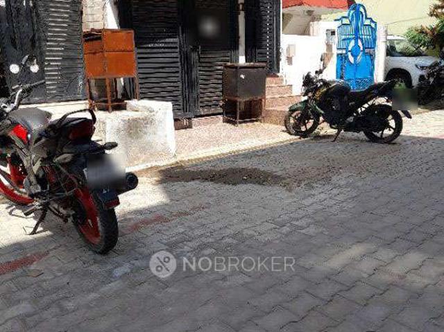 Flat for rent in Hariana