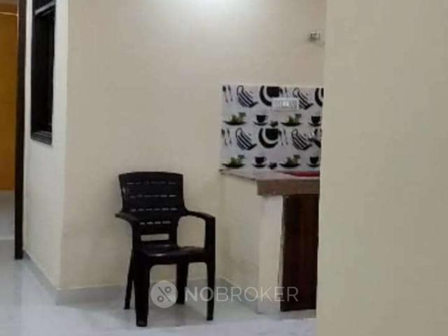 Flat for rent in South Delhi, Deri