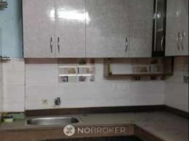 Flat for rent in South Delhi, Deri