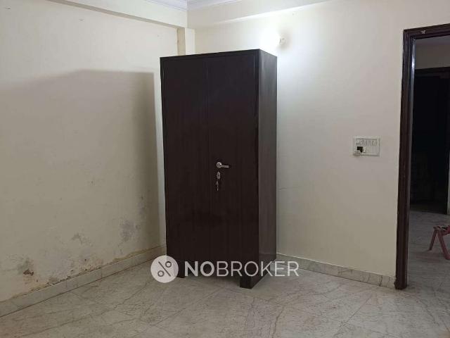 Flat for rent in South Delhi, Deri
